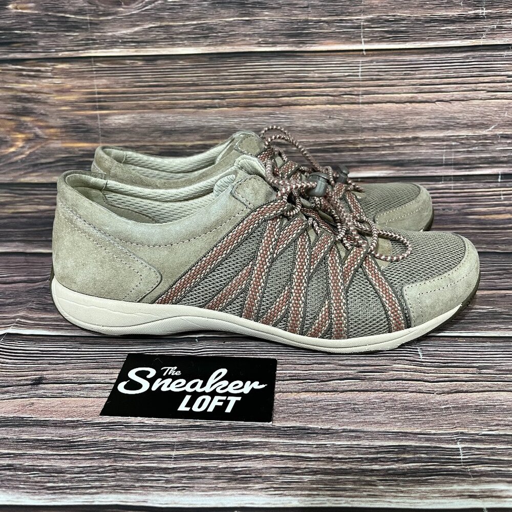 Dansko Women's Honor Beige Suede Casual Walking Shoes‎ 40 WIDE